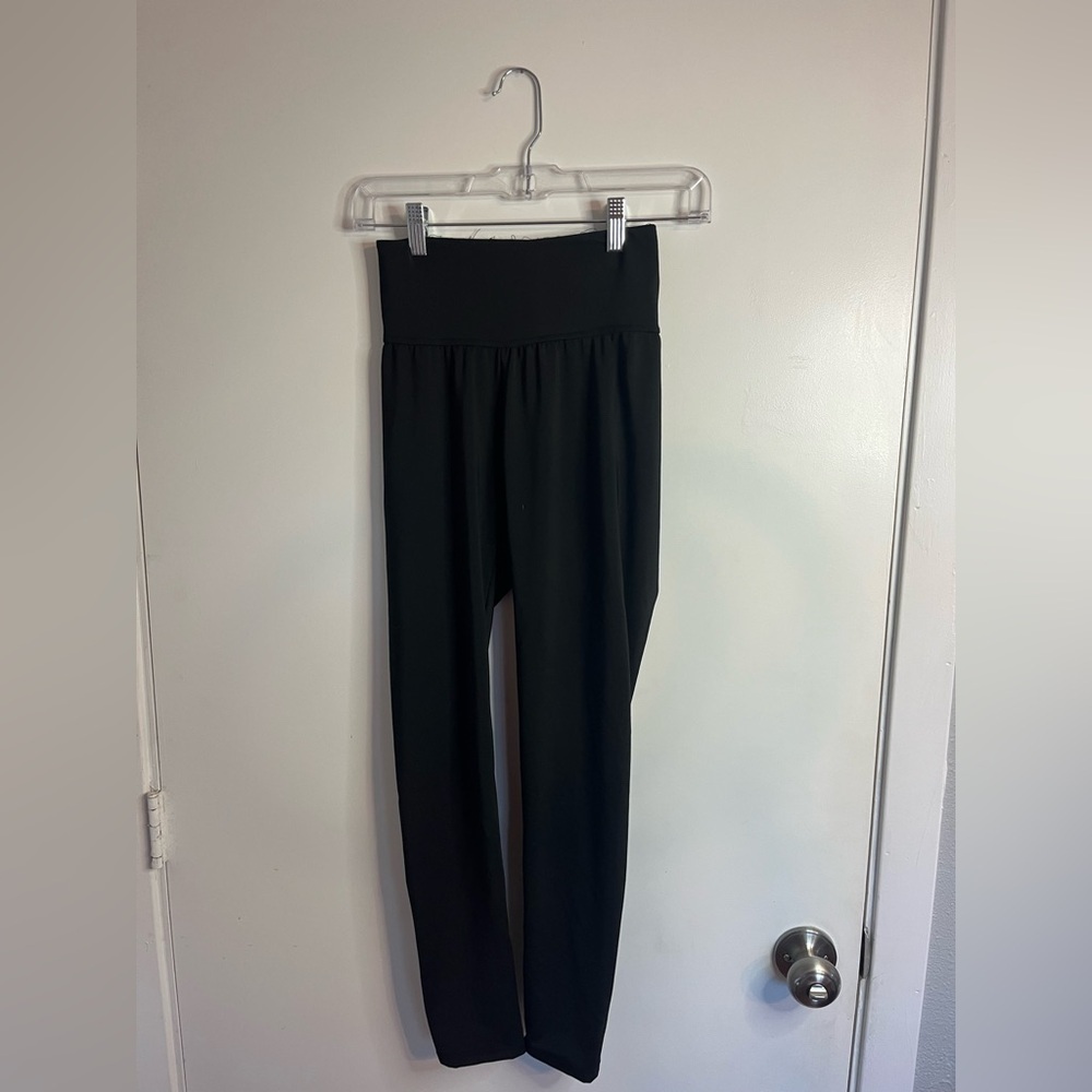 POL Black Leggings Size small 🖤